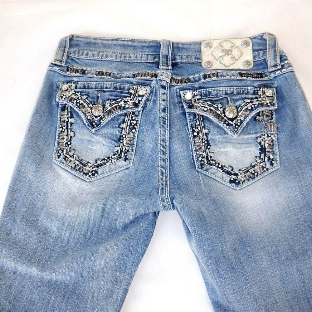 Miss Me mid rise cuffed sequins capri